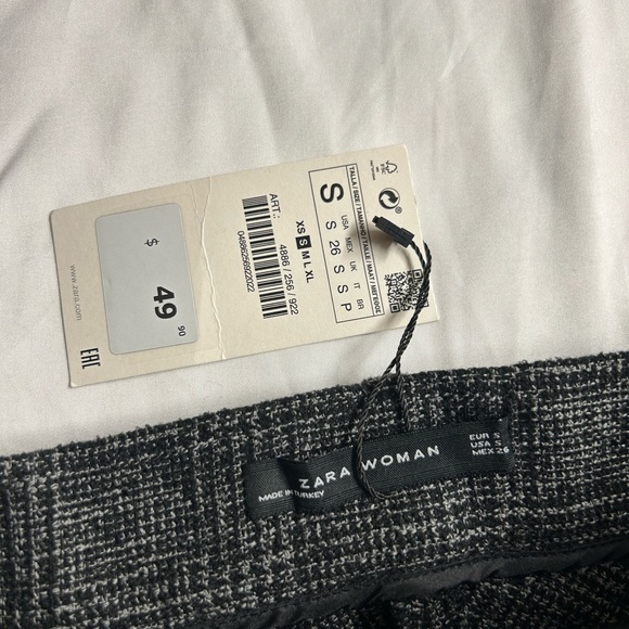 Zara Skirt - Picture 5 of 5